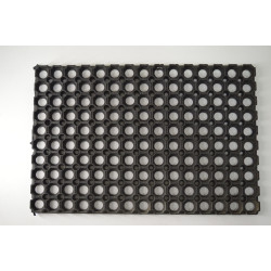 HOLES MAT 24X16